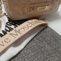 Borsa Love Moschino