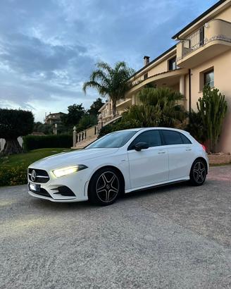 Mercedes classe A 200d  AMG premium night edition