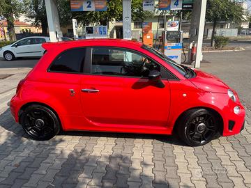 Fiat Abarth 595 Rossa Tenuta benissimo