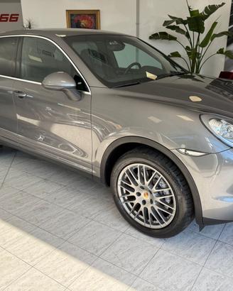 Porsche Cayenne 3.0 DIESEL 245cv TIPTRONIC PERFETT