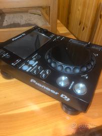 Cdj 700 con case