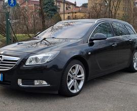 Opel Insignia SW 4x4 autom. Cosmo