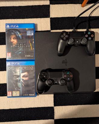 PS4 Slim 1 tera completa + 2 controller + 2 giochi