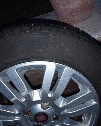 Set cerchi + gomme fiat punto evo