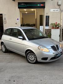 Lancia Ypsilon 1.2 Argento 84.000KM PARI AL NUOVO