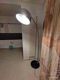 piantana luce da terra 