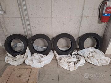 Pneumatici invernali 185 60 R16