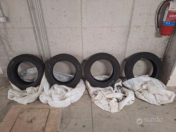 Pneumatici invernali 185 60 R16