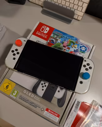 Nintendo Switch OLED Super Mario + micro SDX 256GB