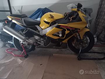 HONDA CBR 929 FIREBLADE
