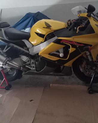 HONDA CBR 929 FIREBLADE