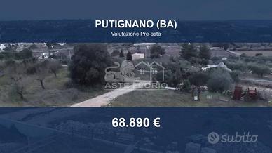 Immobile in asta di 2444 m² a Putignano