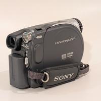 Videocamera Sony Handycam dcr-dvd205e