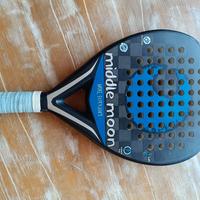 Racchetta Padel: MIDDLE MOON - ATILA CARBON