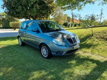 Lancia Y 1200 del 2008. 3.000€ trattabili 