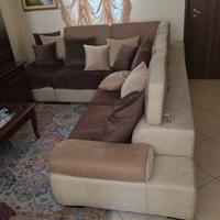 divano angolare e poltrona 