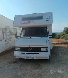 Camper Graduca Fiat Ducato 1900 TD. mansardato