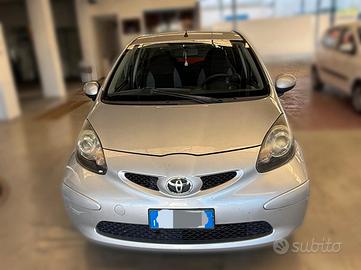 Toyota Aygo 1.0 12V VVT-i 5 porte