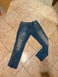 jeans con cerniera