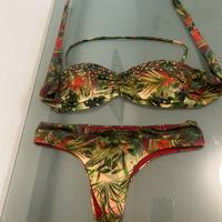 Costume Golden  Point donna nuovo,  mai usato