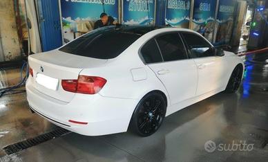 BMW 318 D-F30-FULL-143/190 CV-DANNO FRONTALE