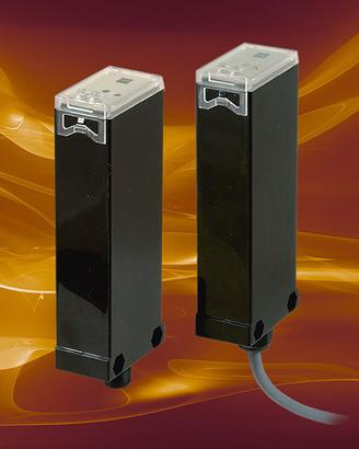 Fotocellula soppressione di sfondo fino a 2,5mt -