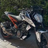 Ktm Duke 125 2019 abs