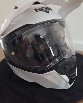 Casco da moto NOS