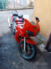 Suzuki SV 650 99 versione Special a libretto 