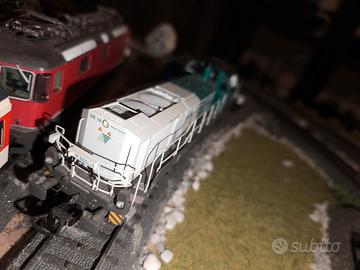 Locomotiva diesel Piko Expert plus Vossloh DE18 