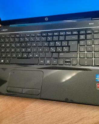 computer portatile HP  i5 8gb ram ssd 240gb 