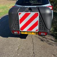 APPENDICE DA GANCIO A TRAINO PER TRASPORTO CANI