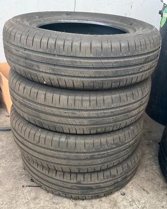 4 gomme auto come nuove