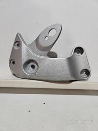 Supporto faro sinistro  per Honda Hornet