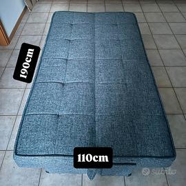 Divano letto clic clac - pari al nuovo