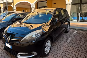 Renault Scenic 1.5dCi 7 posti,Trattabile