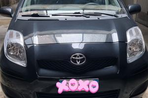 Toyota Yaris 1.3 benzina 100cv