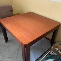 Tavolo in Ciliegio allungabile 110x110 o 145x110