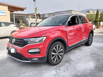 VW T-Roc 1.0 Benzina 115cv 2018 Sinistrata