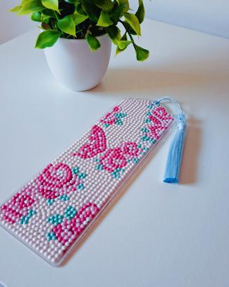 Segnalibro Floreale con rose e farfalle 