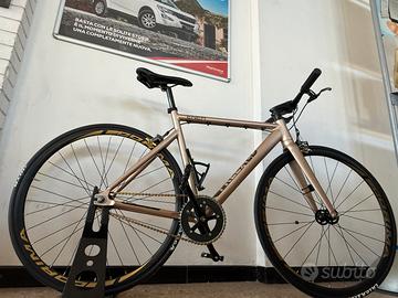 Bicicletta Fixie