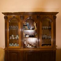 Credenza legno intarsiata