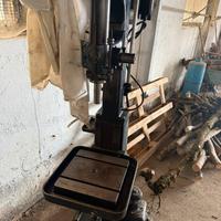 Trapano a colonna Rosa HBO 220v