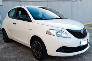 Lancia Ypsilon 1.2 69 CV 5 porte GPL Ecochic Elefa