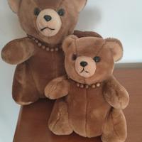 Orsacchiotti mamma e figlio