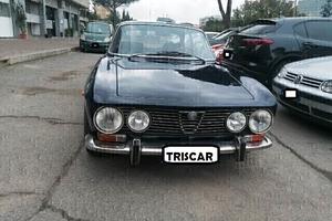 Alfa Romeo GT 2000