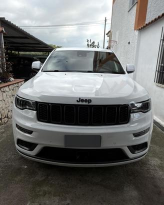Jeep grand cherroke