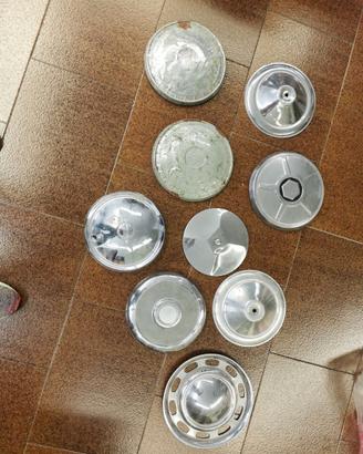 lotto di borchie copri mozzo originali d’epoca