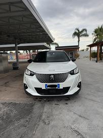 PEUGEOT E 2008