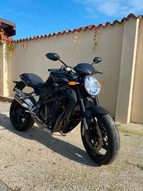 Brutale 920